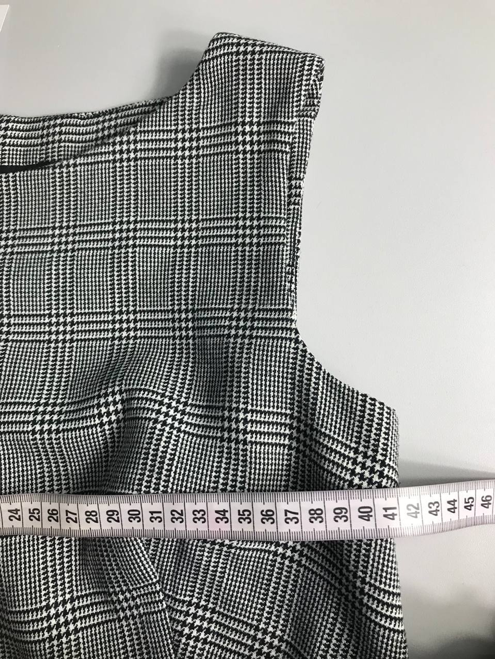 Платье OLAR в деловом стиле, с шерстью в составе 44 размер