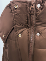 Пуховик 18106 удлиненный с двумя карманами спереди