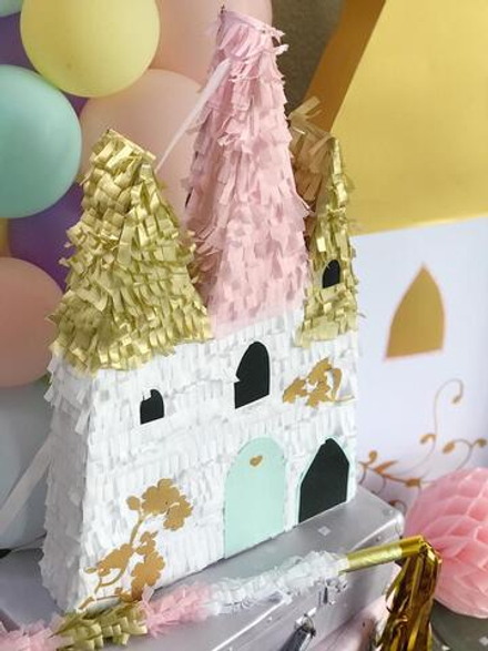 Пиньята "Замок"