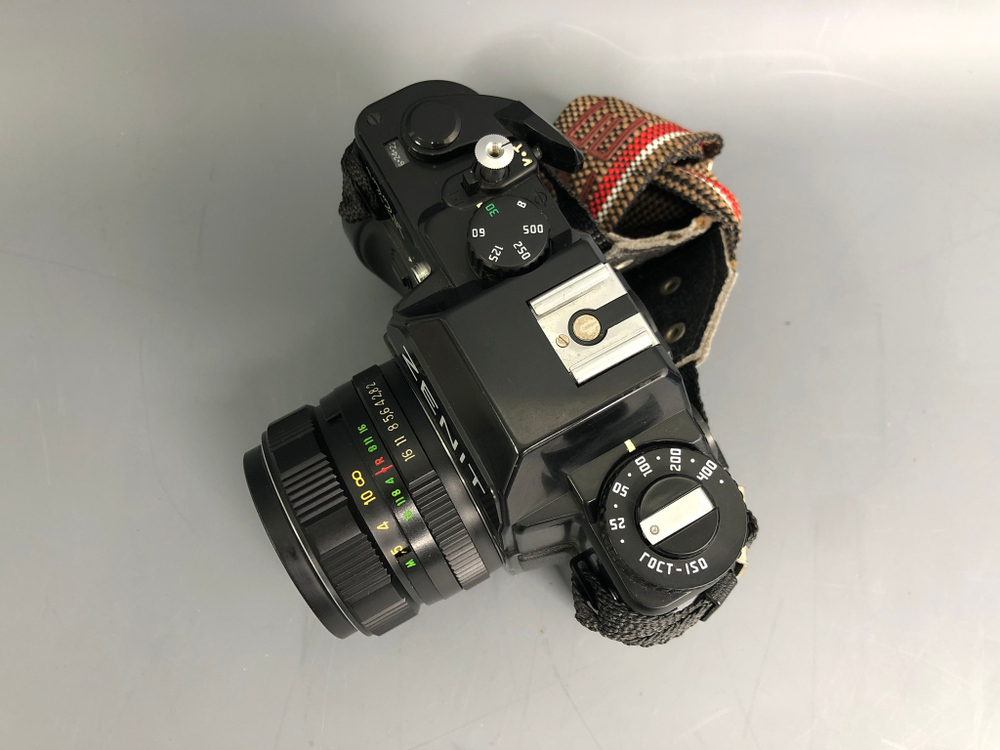 Zenit 122K + MC Helios-44K-4