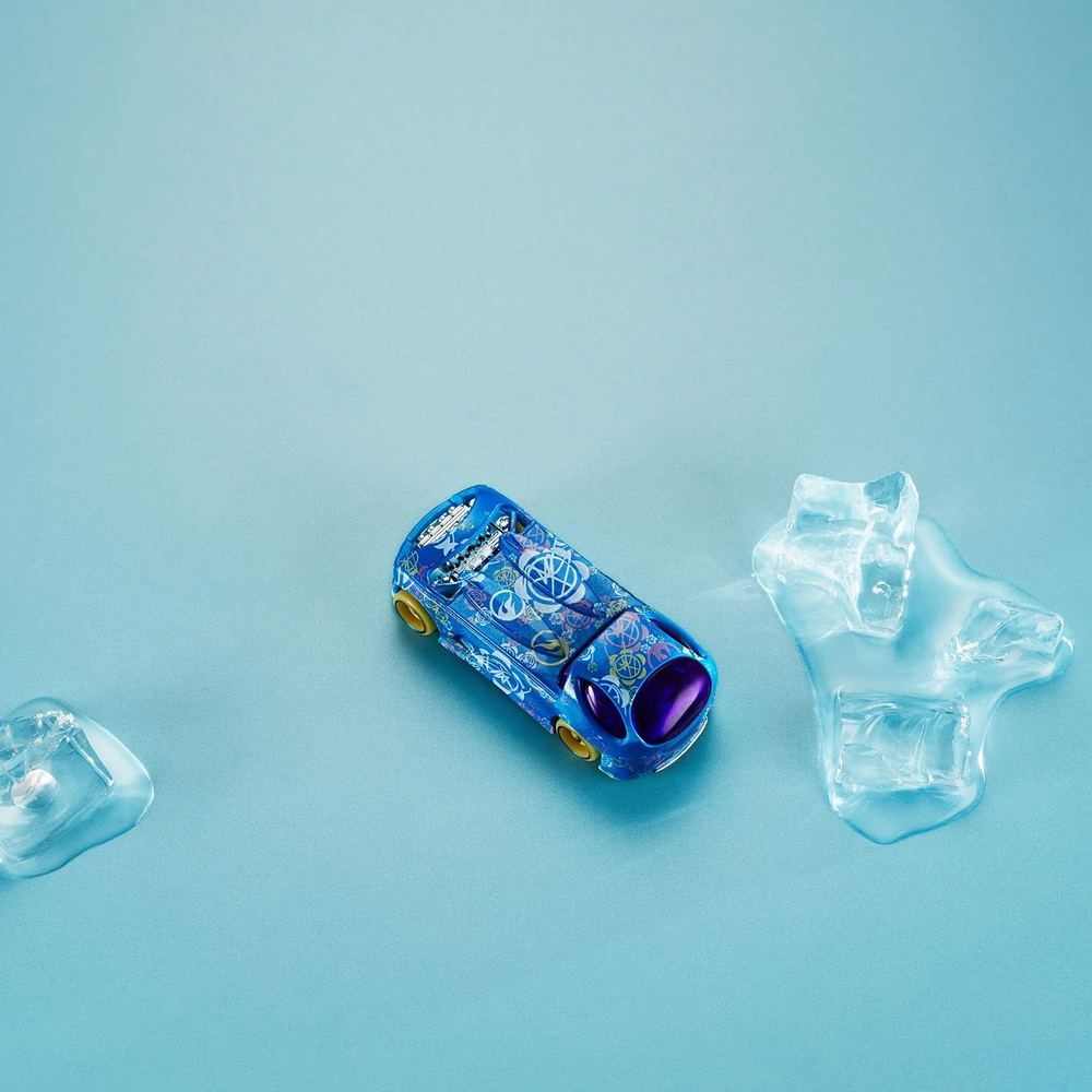 Sean Wotherspoon x adidas x Hot Wheels Deora II Vehicle (2022)