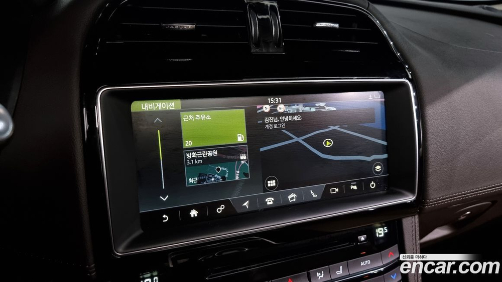 Jaguar F-PACE 20d Prestige (12.2019)