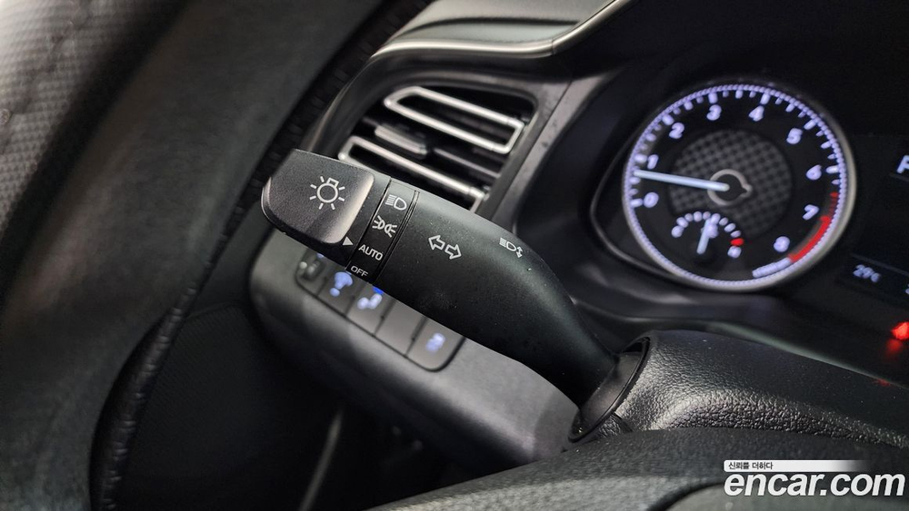 Hyundai The New Avante AD 1.6 (10.2019)