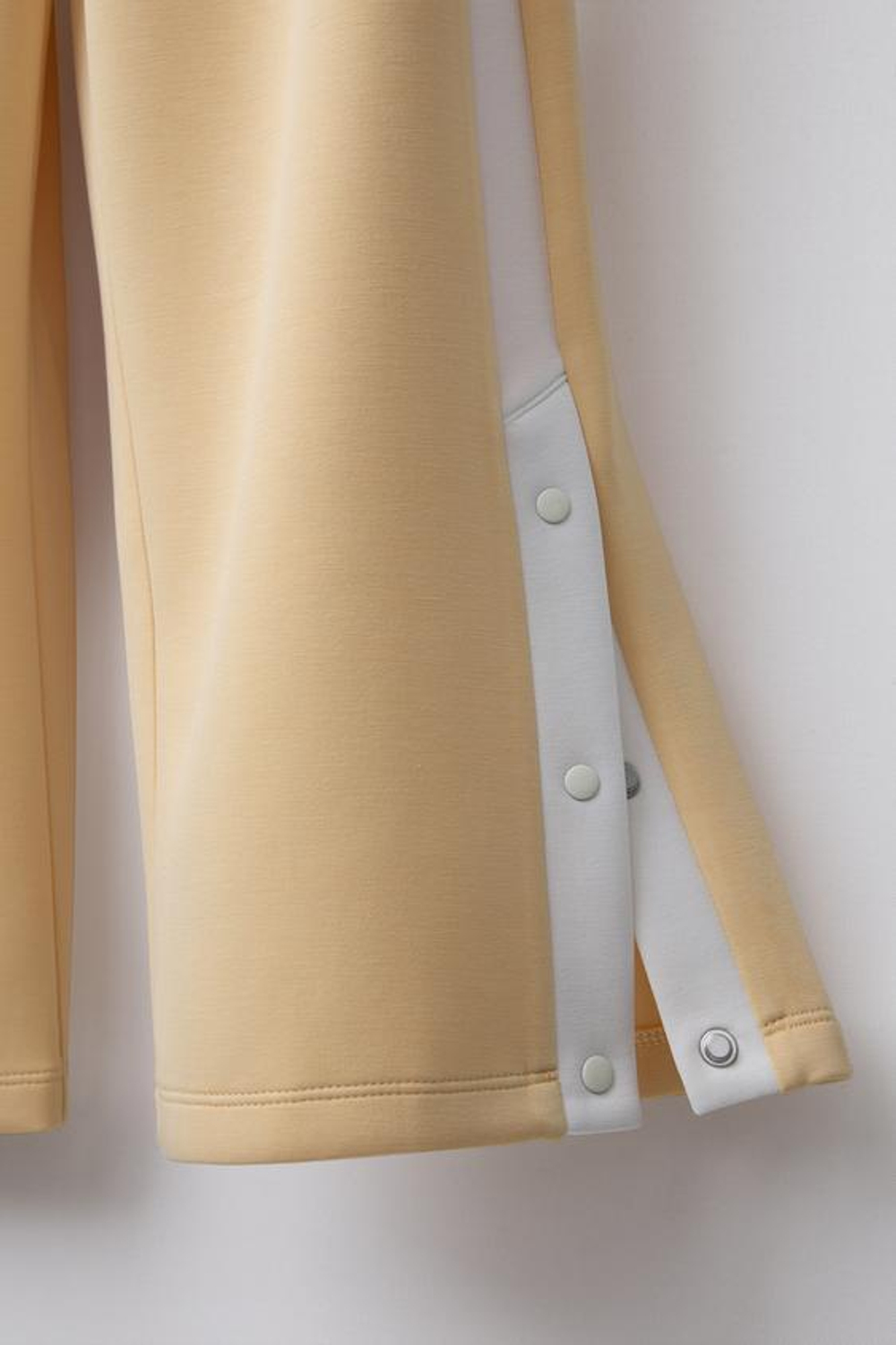 ZARA БРЮКИ WIDE LEG ИЗ МОДАЛА, ЖЕЛТЫЙ