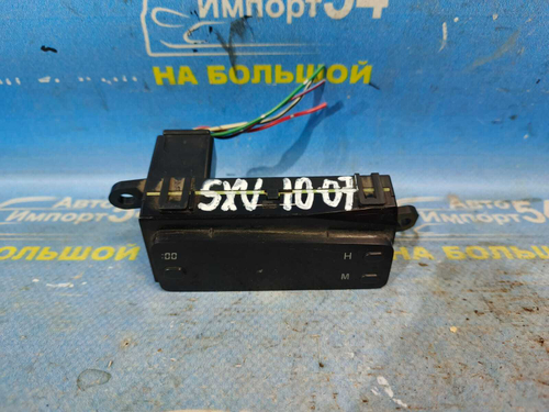 Часы салонные TOYOTA CAMRY 1996