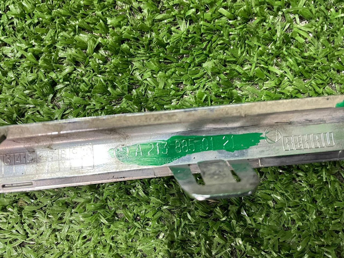 Молдинг заднего бампера левый Mercedes E W213 (2016-2021)