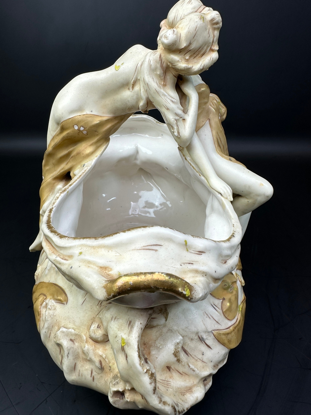 Ваза в стиле Модерн