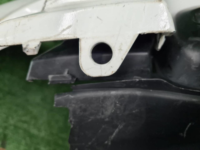 Бампер передний Peugeot 2008 (2013-2016)