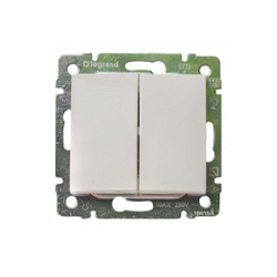 Legrand выключатель 4408 с рамкой 1 белый