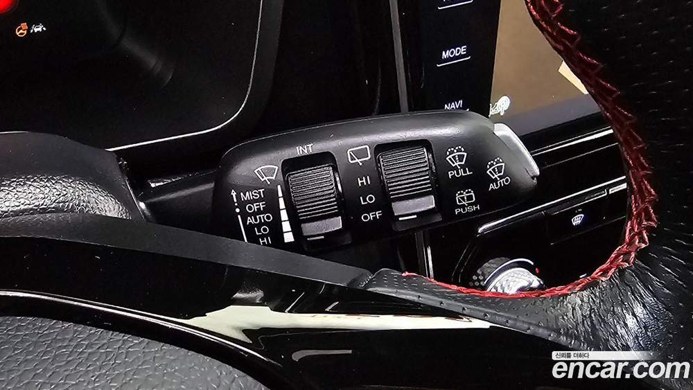 KG Mobility (Ssangyong) Very New Tivoli Бензин 1.5 2WD (04.2020)