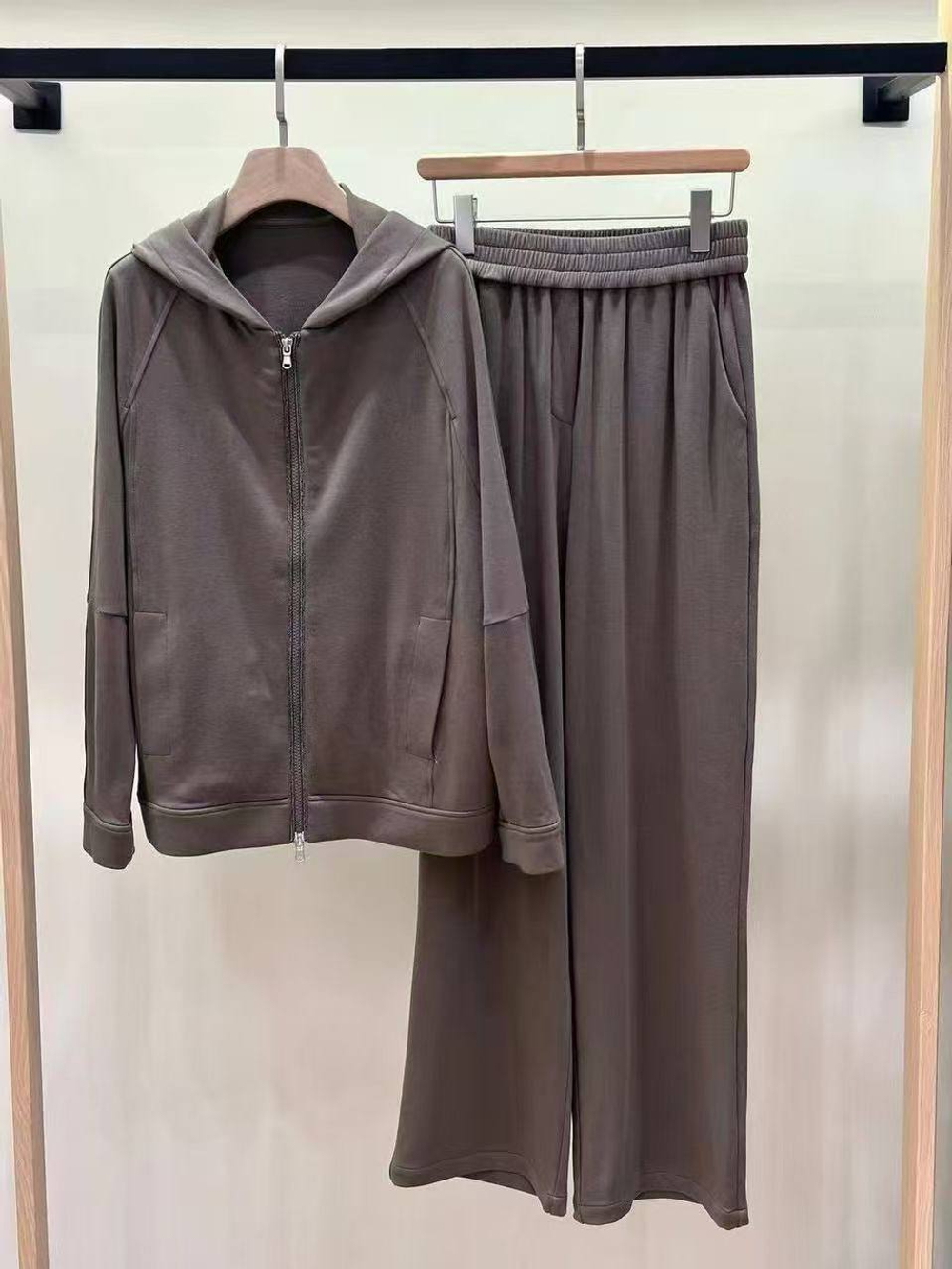 Костюм Brunello Cucinelli