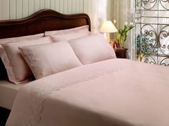 Постельное белье Clarisa розовый с кружевом deluxe TIVOLYO HOME Турция