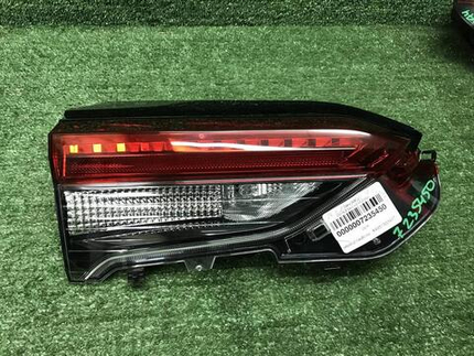 Фонарь левый внутренний Toyota RAV4 5 XA50 (18-нв)