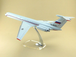 Модель самолета Ил-62М (М1:100, СЛО Россия)