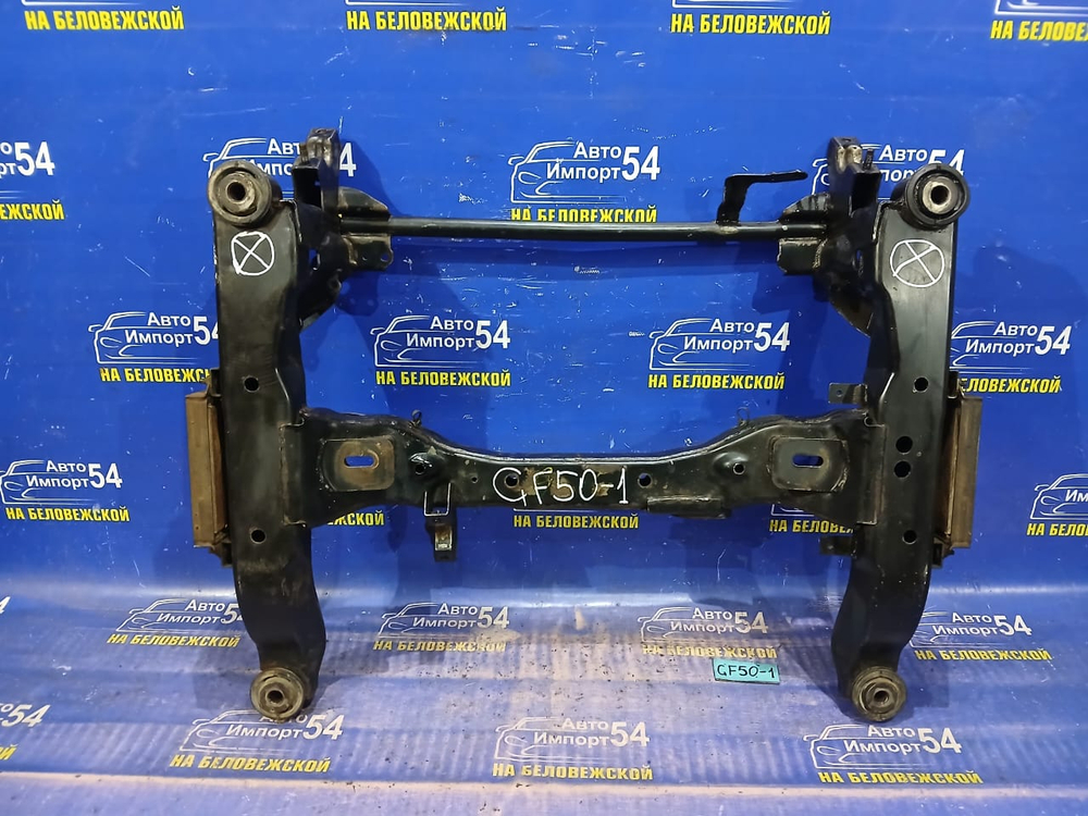 Балка передняя поперечная NISSAN CIMA 2002