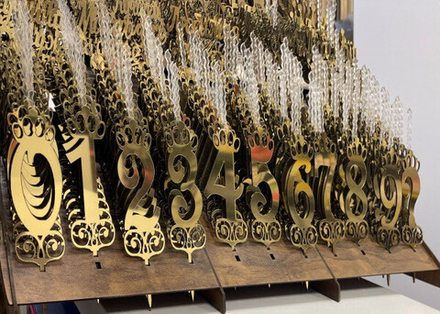 Свеча топпер цифра золото серебро в ассортименте