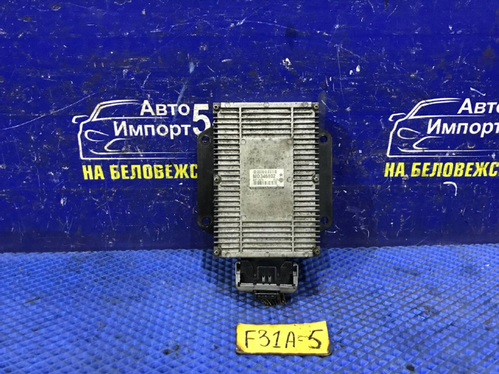 Блок управления форсунок MITSUBISHI DIAMANTE 2000