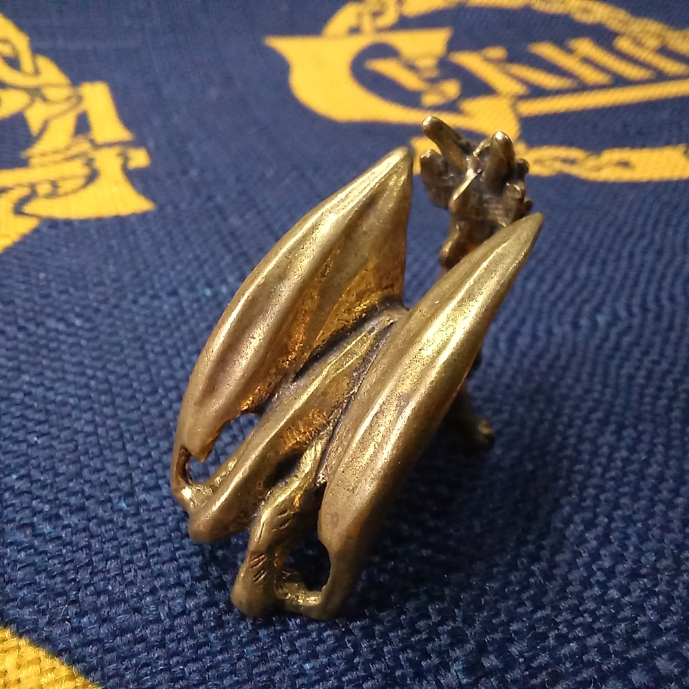 Подвеска. Дракон