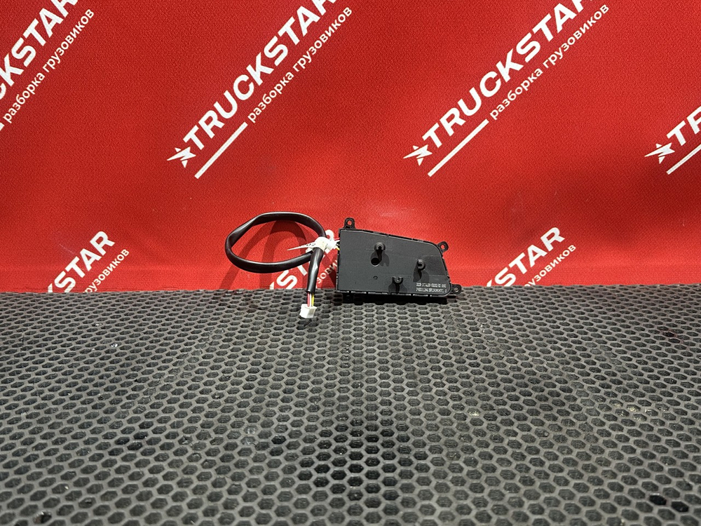 Блок кнопок на руле правый 2023г.