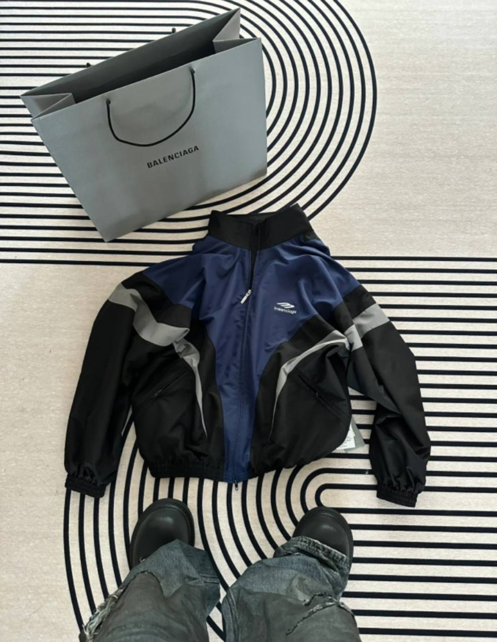 Ветровка Balenciaga