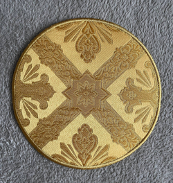 Салфетка под подсвечник или диск на чашу жесткая