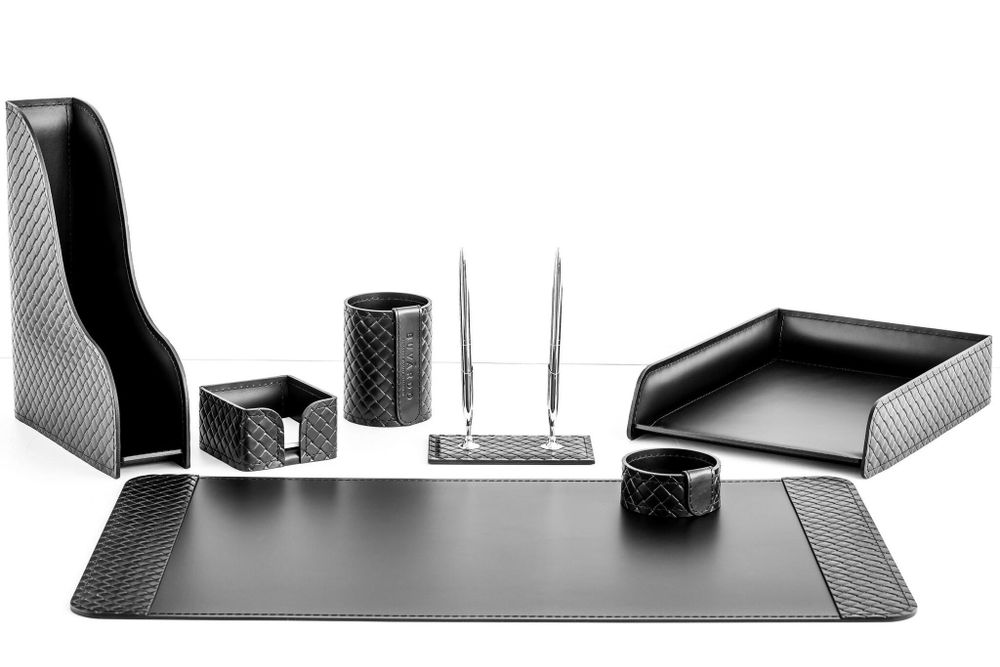 Канцелярский набор из кожи люкс черный Комфорт с тиснением 7 предметов