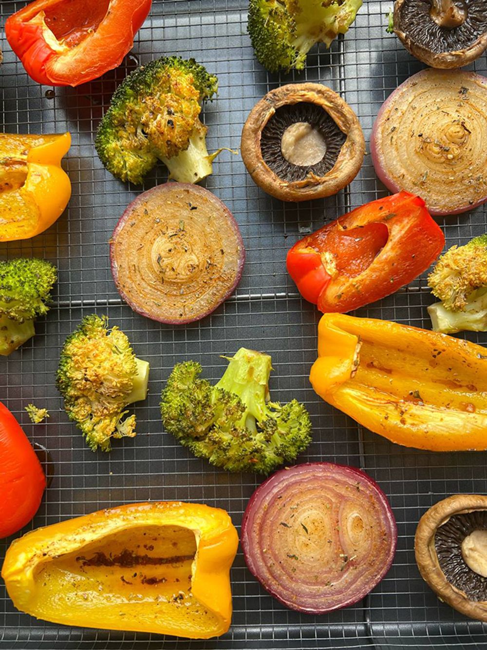 Противень для запекания с решеткой-гриль Roast Masters, 36х45 см, черный