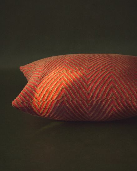 Чехол на подушку Lunver из красного жаккарда 50 x 50 см