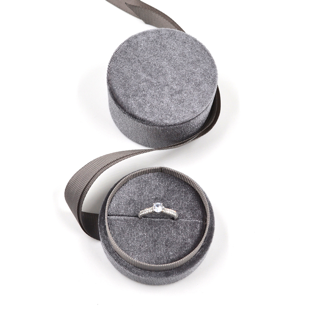 Футляр ювелирный для подарочного оформления колец и серёг.