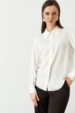 22709 Блузка женская (молочный)