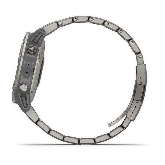 Мультиспортивные часы Garmin Fenix 6 Sapphire - титановый с титановым браслетом 010-02158-23