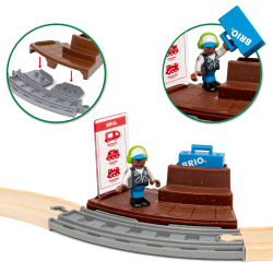 BRIO World - Деревянная железная дорога + поезд pull&back 28 элементов 36102