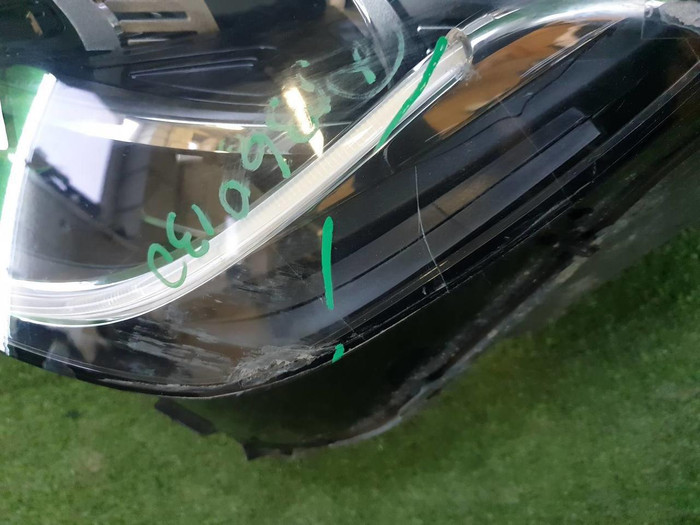 Фара левая Mercedes GLC X253 (2019-2022) LED