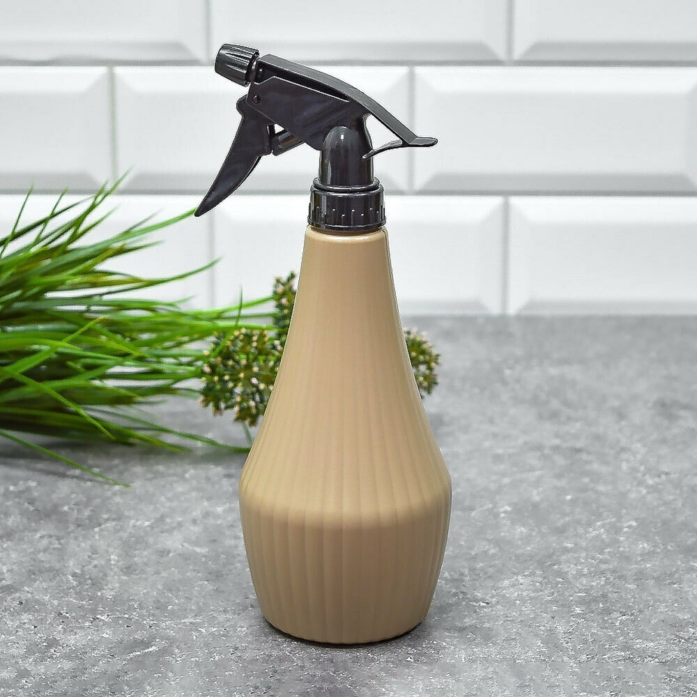 Опрыскиватель 0,57л "Дом и дача", цвет темно-бежевый