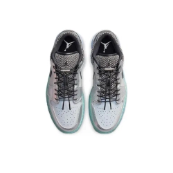 Женские кроссовки Air Jordan 1 Low SE 'Metallic Silver Gradient' DJ5199-109