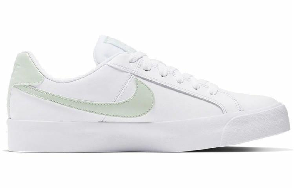 Кроссовки Nike Court Royale (Женская размерная сетка)