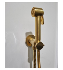 Bossini Paloma Brass Mixer Set гигиенический комплект: смеситель прогрессивный, душ с кнопкой подачи воды, шланг 1250 мм, держатель с шланговым подключением