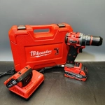 Шуруповерт аккумуляторный бесщеточный Milwaukee 18V 2АКБ в мини кейсе