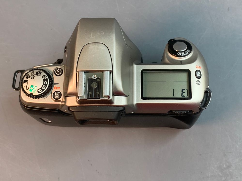 Nikon F65 kit 28-100mm