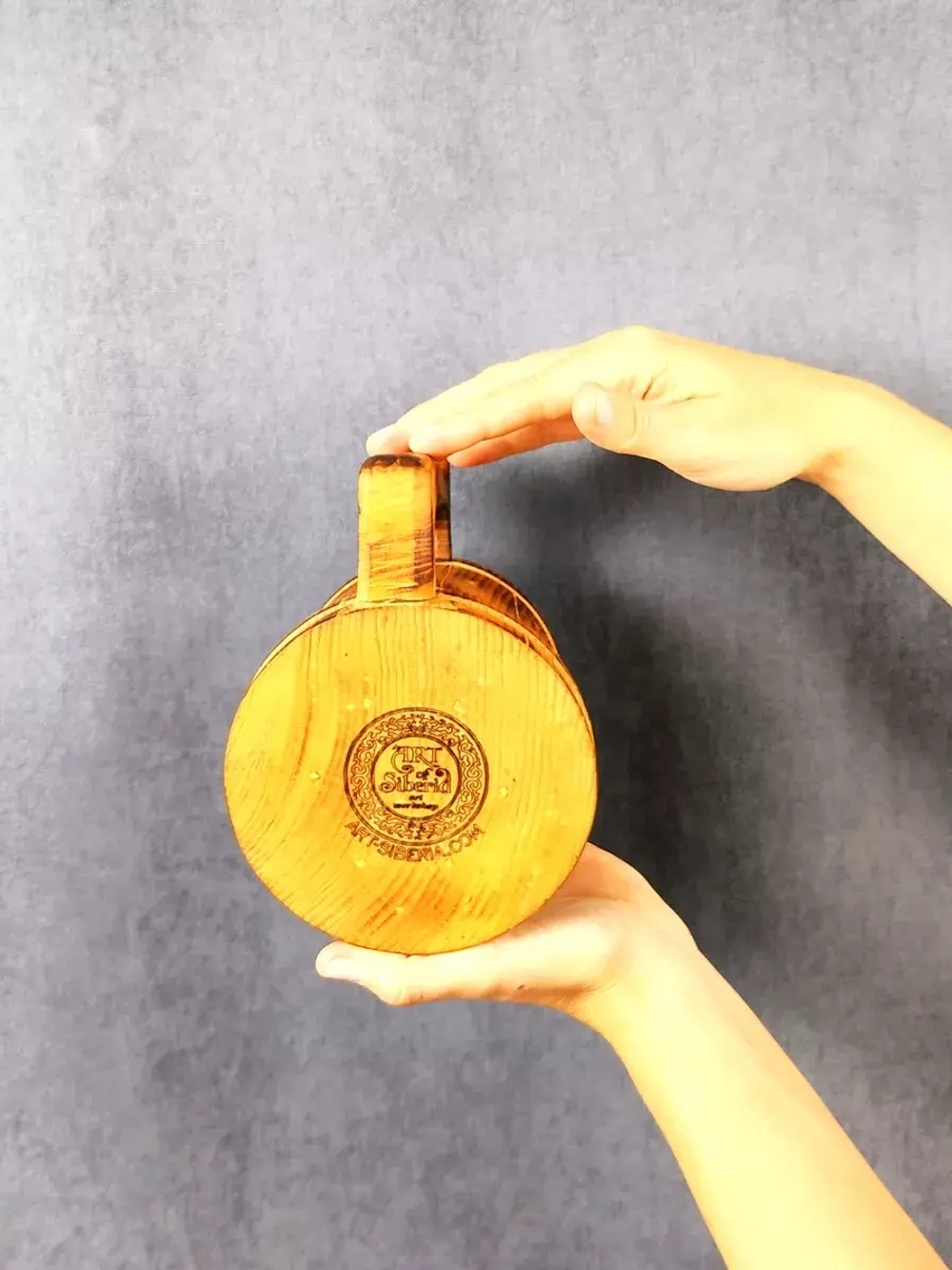 Кружка деревянная из кедра