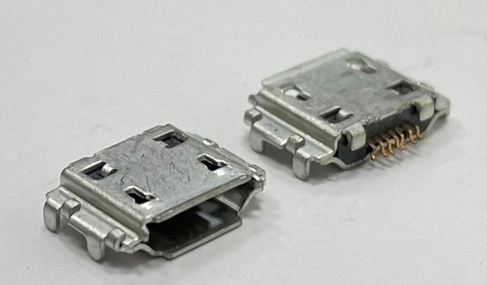 Разъём MicroUSB 7SAD1