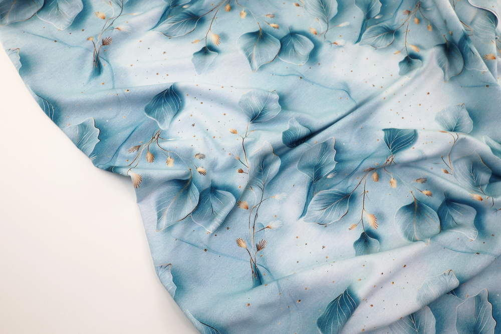 НЕЖНО-ГОЛУБЫЕ ЛИСТЬЯ - Футер 2х-нитка с лайкрой, компакт пенье (ДЖ69 Маша)