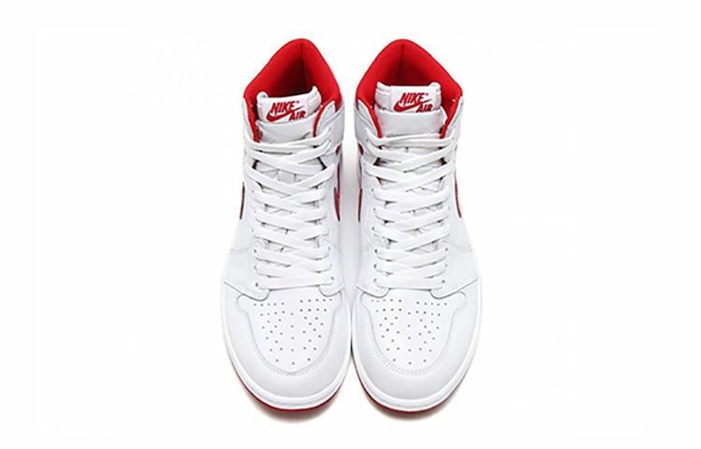 Кроссовки Jordan Air Jordan 1 Retro Metallic Red 2017 (Женская размерная сетка)