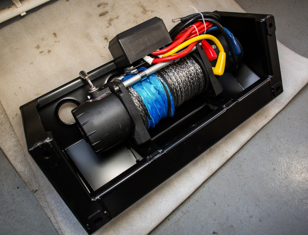 Площадка для скрытой установки лебёдки с защитой рулевых тяг УАЗ Хантер РИФ