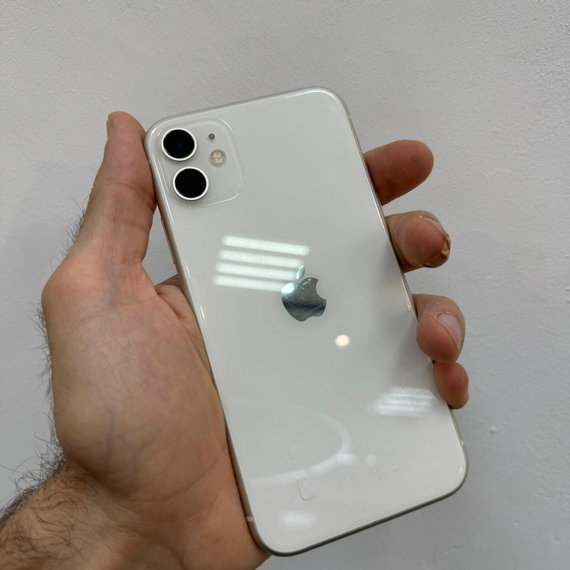 Apple iPhone 11 128GB 72% АКБ (коробка)