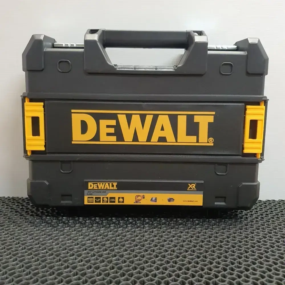 Аккумуляторный электро лобзик Dewalt 18V 6А с кейсом