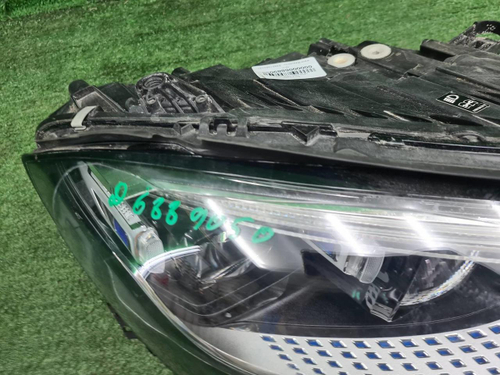 Фара правая Mercedes S W223 (20-нв) Digital Light