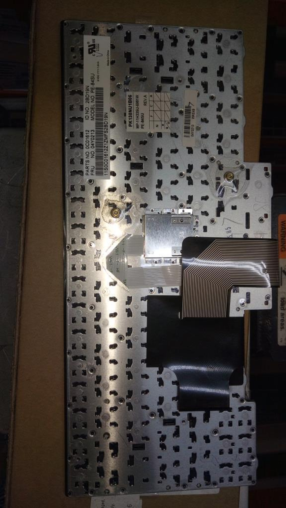 Клавиатура для ноутбука Lenovo E430 E330 E435 S430 E445 E335 раскладка - русская без подсветки черная (04Y0213), оригинал