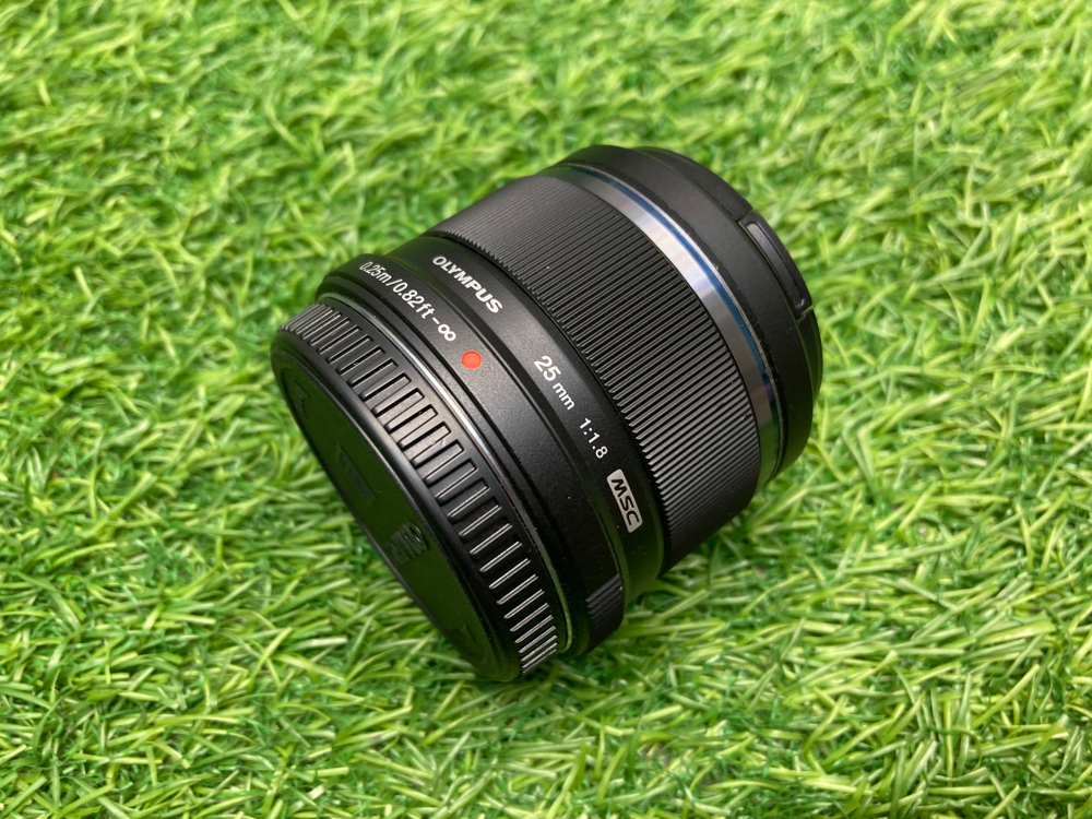 Olympus 25mm 1.8 M.Zuiko Digital MSC