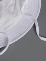 Белая детская панама на лето с завязками